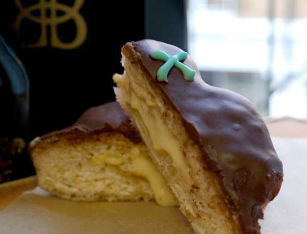 St patricks day Irish cream doughnut